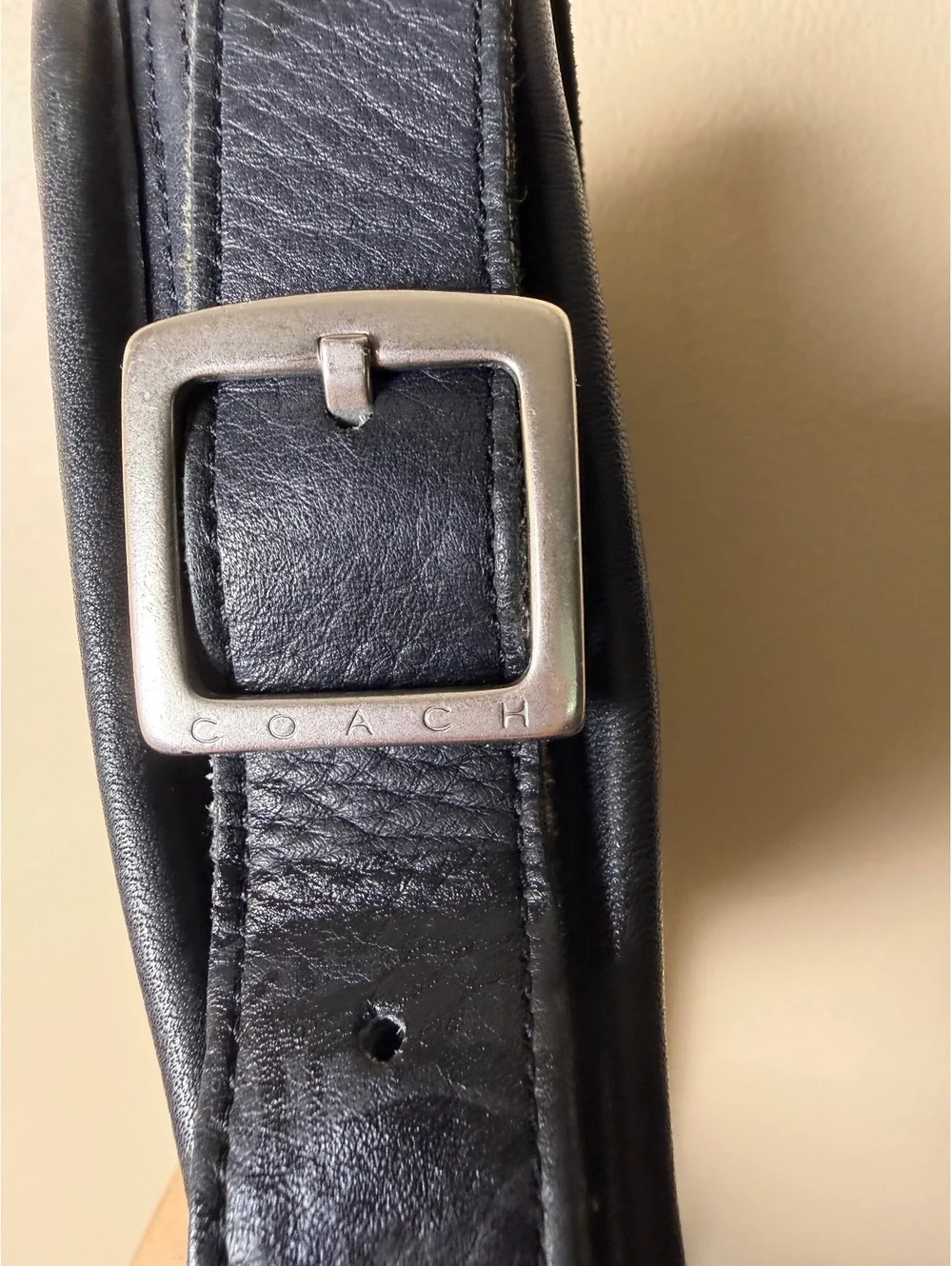 Vintage Coach 9817 Camera Bag Black Leather Crossbody USA Made Classic Minimal